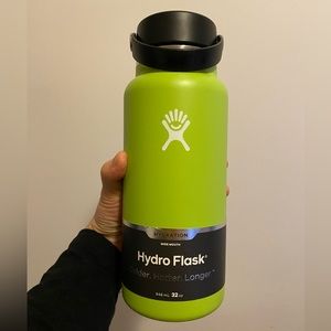 Hydro flask wide mouth 32oz NWT